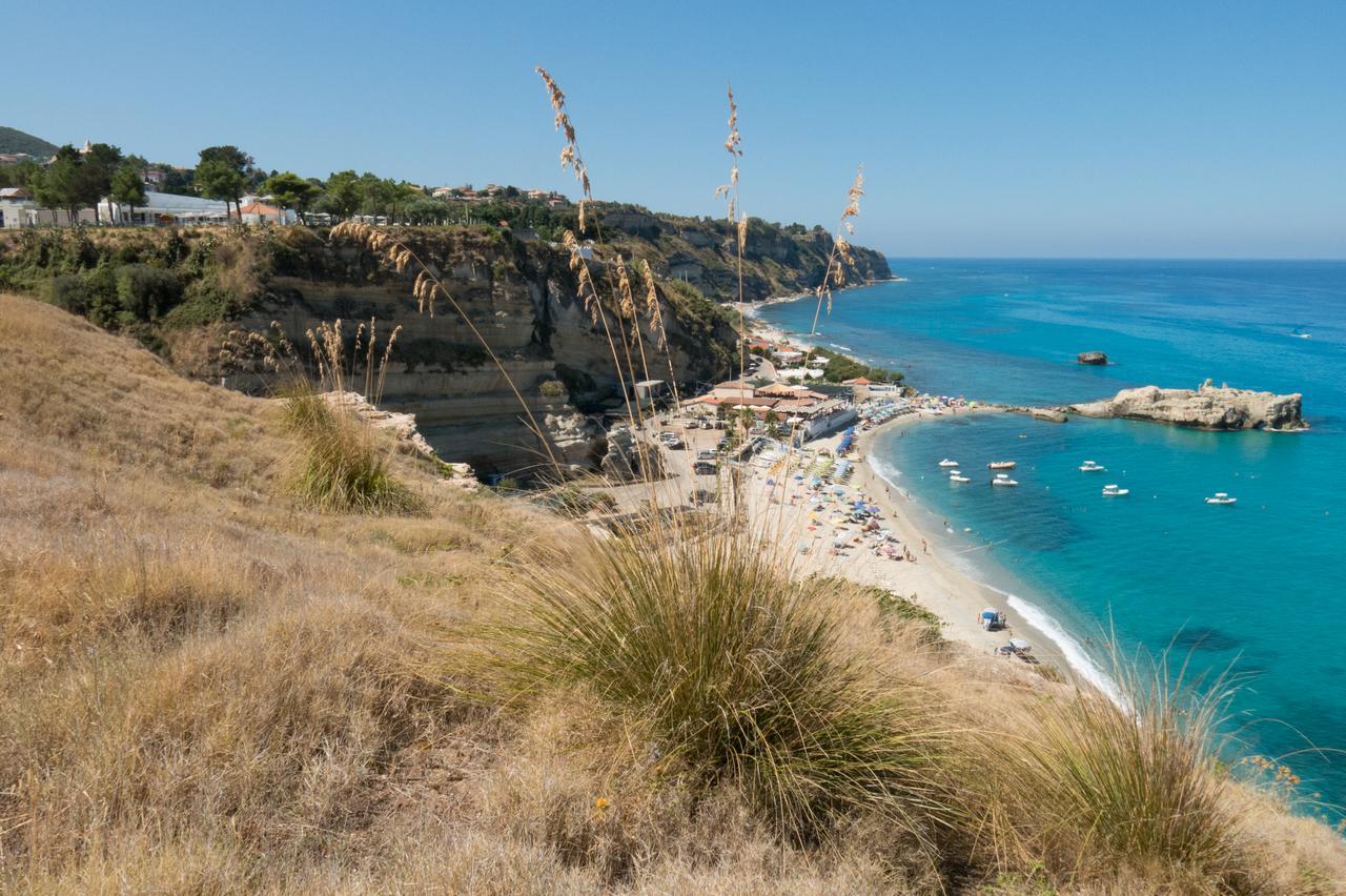 Tui Blue Tropea Hotel Santa Domenica  Bagian luar foto